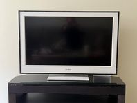 TV Sony KDL-40E4000