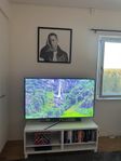 Komplett TV-paket – Samsung 55”, Apple TV 4K, JBL soundb