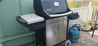 Weber gasolgrill Spirit med 2 gasolflaskor