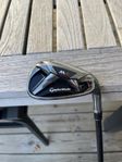 taylormade pitching wedge (PW)