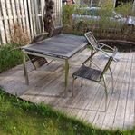 Bord & fyra stolar