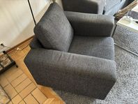 Grå fåtölj