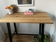 Barbord/matbord från Mio