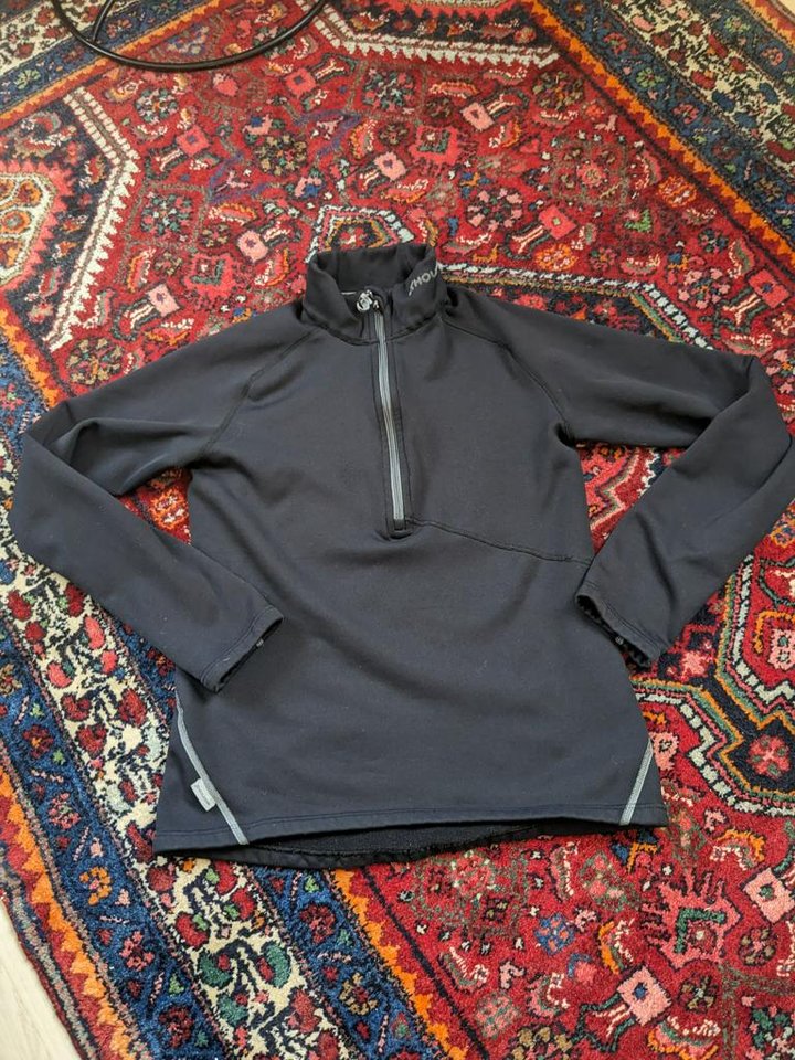 Houdini half zipped