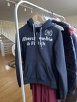 Abercrombie & Fitch tröja