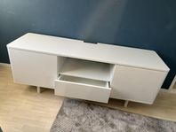 TV-bänk ”MOSTORP” från IKEA, vit högglans