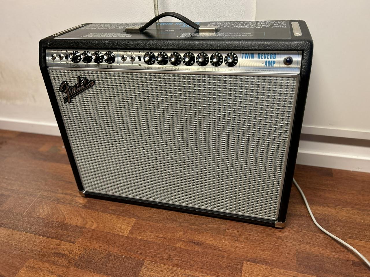 Fender '68 Custom Twin – Oanv...