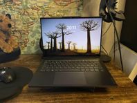 Lenovo Yoga 7 2in1 14" oled i7 cpu, 16gb ram, 1Tb ssd