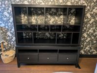 Hemnes tv-bänk och hylla