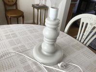 Lampfot i trä