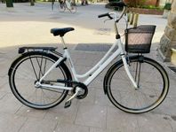 Damcyklar 28 tum 3vxl i toppen skick 