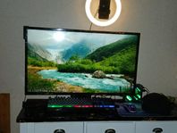 En cyberpunk mini pc som är i gott skick 