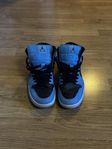 jordan 1 mid university blue