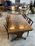 Chippendale matbord + 4 stolar