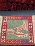 handknutna väggmattor (hand-knotted wall rugs)