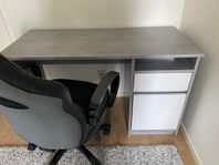 skrivbord