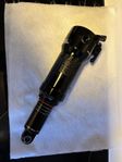 Bakre dämpare: RockShox Deluxe RT, DebonAir, 185x50