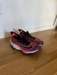 Nike Air Zoom Alphafly Next% strl 40