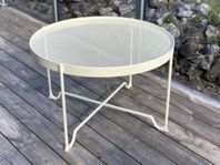 Bord IKEA ”Krokholmen” beige stål 73cm