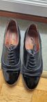 Russell & Bromley damskor (derbies, finskor) strlk 38,5 