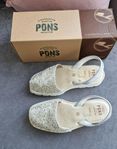 Sandaler helt nya 