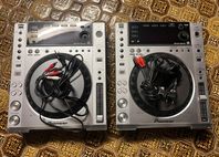2x Pioneer CDJ-850