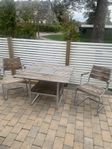 Utegrupp modern industristil 1 bord 2 stolar 