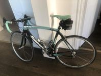 Bianchi carbon racer