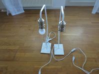 2 st bords Lampor i vita