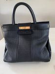 Marc by marc Jacobsväska