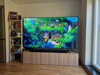 Samsung QLED 4K UHD smart TV