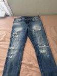 Armani Jeans – Stilrena & knappt använda