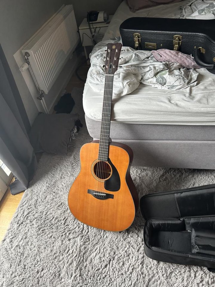 Yamaha fg3