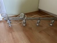 Kökslampa och fönsterlampa