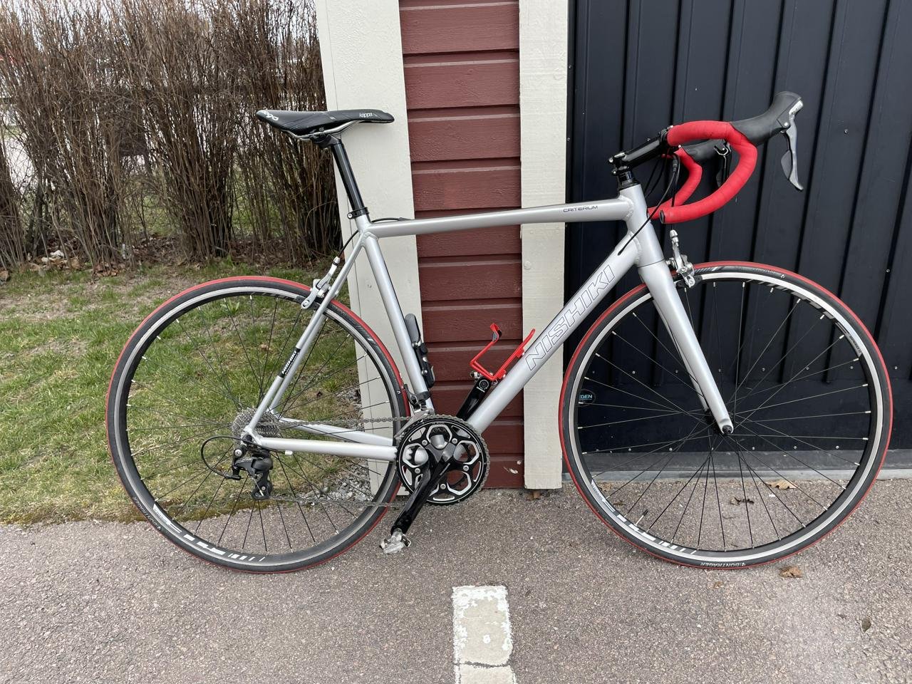 Fin Nishiki Criterium