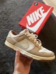 Nike Dunk ”Medium Curry” EU45