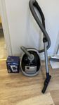 Dammsugare Electrolux vacuum cleaner och 12 dust bags.