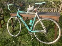 Bianchi Via Nirone 7 inkl Shimanoskor