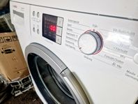 Fin tvättpelare av bosch och Electro Helios säljas
