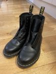 NYA Dr Martens stl 38 modell 1460