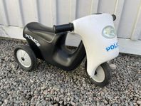 Polismotorcykel (gå/sparkmodell)