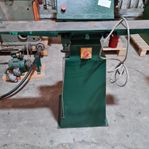 En planhyvel Märke: Antriebstechnik. Motoreffekt: 0.37 kW 