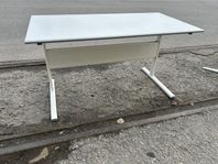 skrivbord 