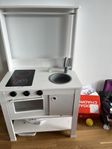 kids kitchen 