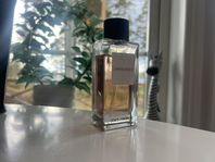 L’IMPERATRICE Dolce&Gabbana parfym nästan full nyinköpt
