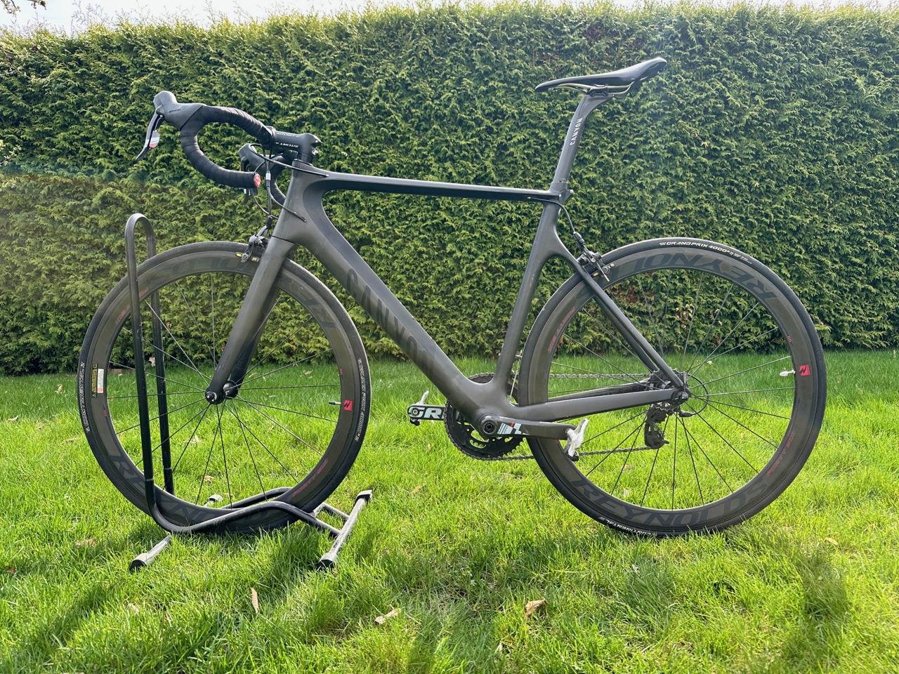Canyon Aeroad CF Stealth Edit...