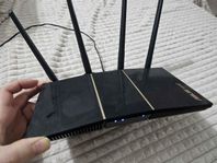 ASUS RT-AX57 AX3000, 3000Mbps WiFi 6 . Fint skick!