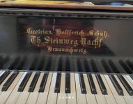 Steinweg flygel