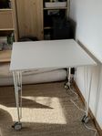 Bordsskiva vit 80x80 (TROTTEN)