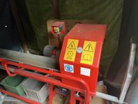 Kraftig Vedkap 4kW